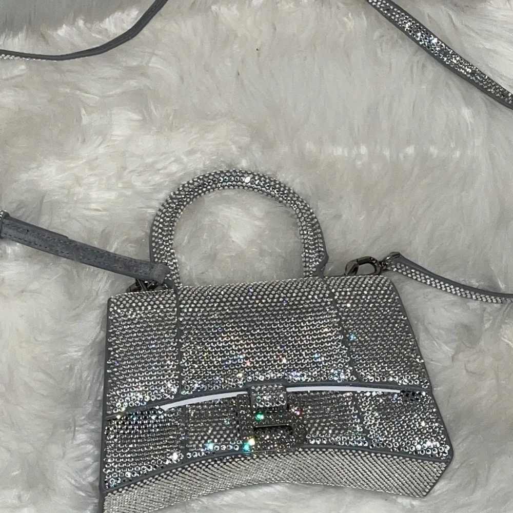 FIRM PRICE. Authentic Balenciega HOURGLASS XS HANDBAG WITH RHINESTONES - Picture 4 of 6